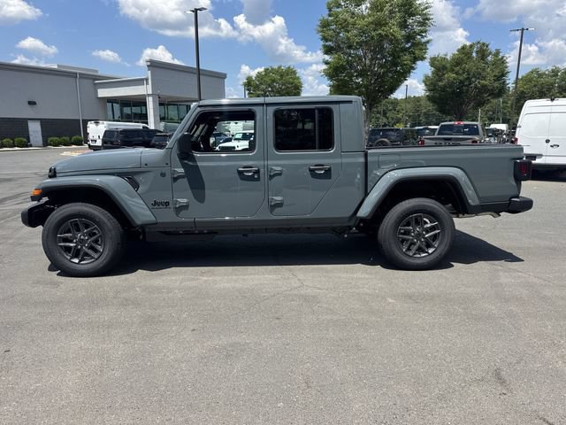 New 2026 Jeep Gladiator Sport AWD/4WD image 10