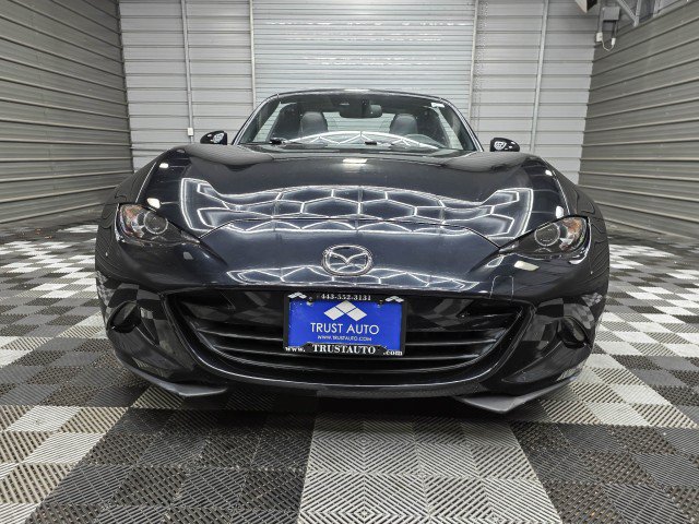 Used 2020 MAZDA MX-5 Miata RF Grand Touring RWD image 4