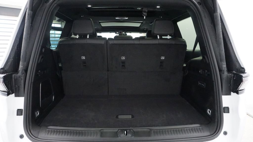 New 2026 Jeep Grand Wagoneer Limited image 17