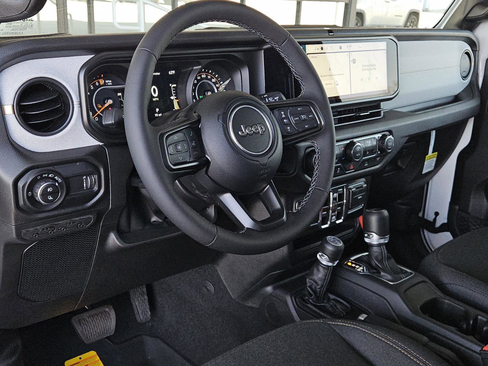 New 2025 Jeep Gladiator Sport image 22