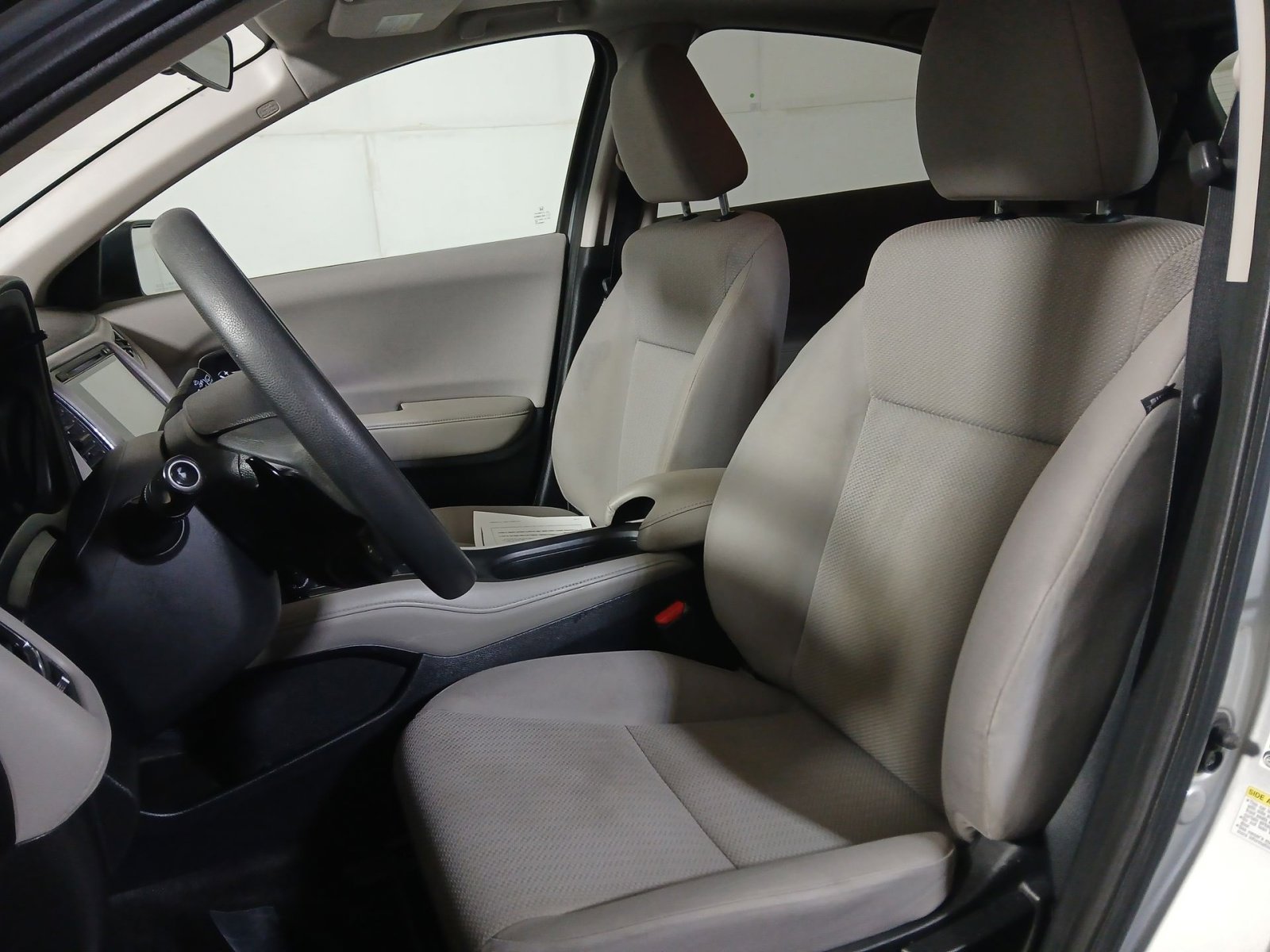 Used 2016 Honda HR-V EX image 13