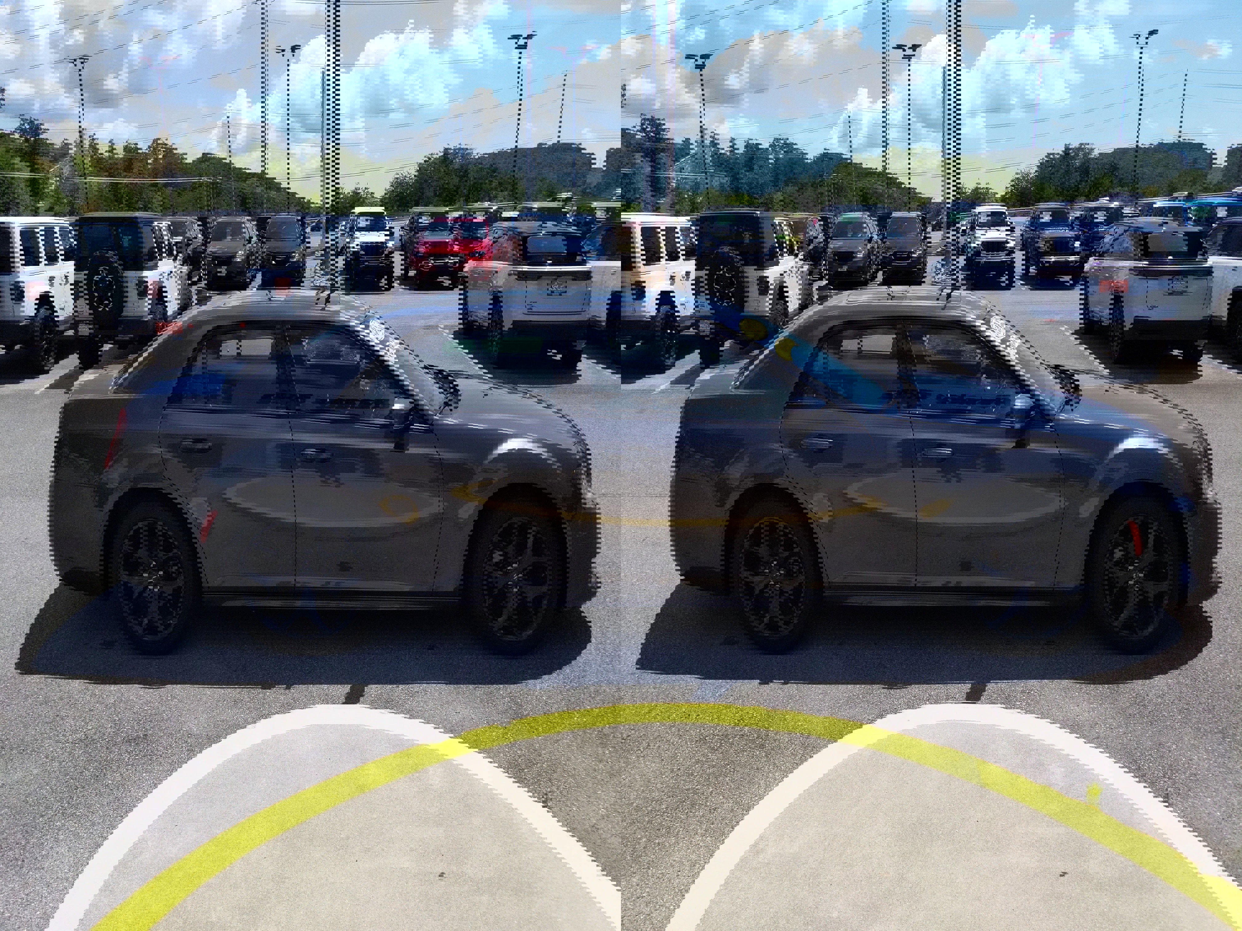 New 2023 Chrysler 300 Touring L w/ Popular Equipment Group image 5