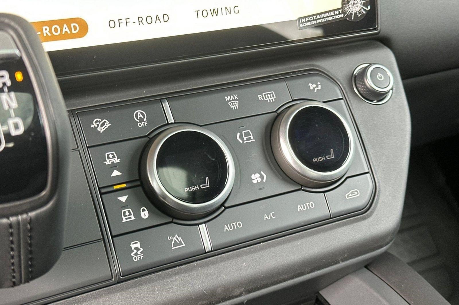 New 2026 Land Rover Defender 110 S AWD/4WD image 19