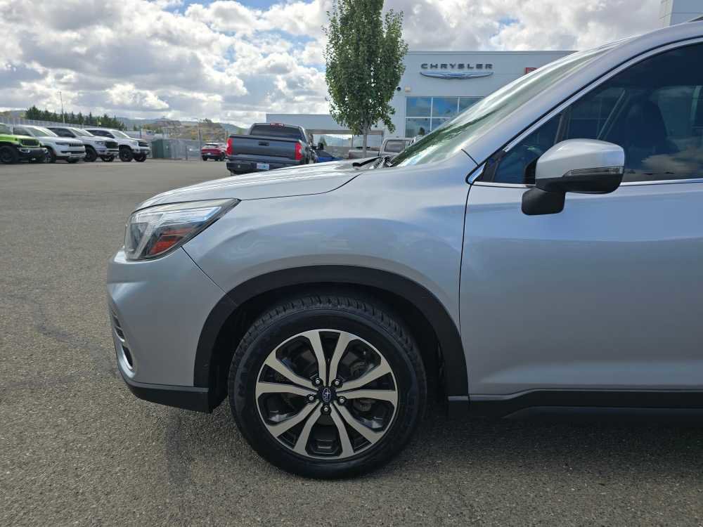 Used 2020 Subaru Forester Limited w/ Popular Package #3 image 18