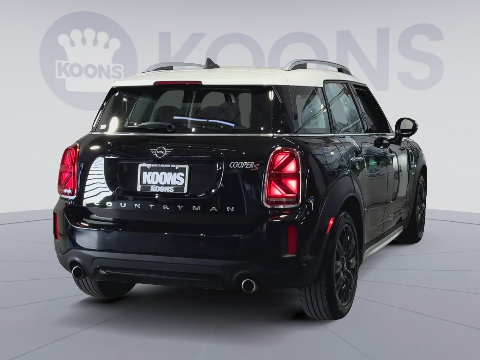 Used 2022 MINI Cooper Countryman S w/ Premium Package image 10
