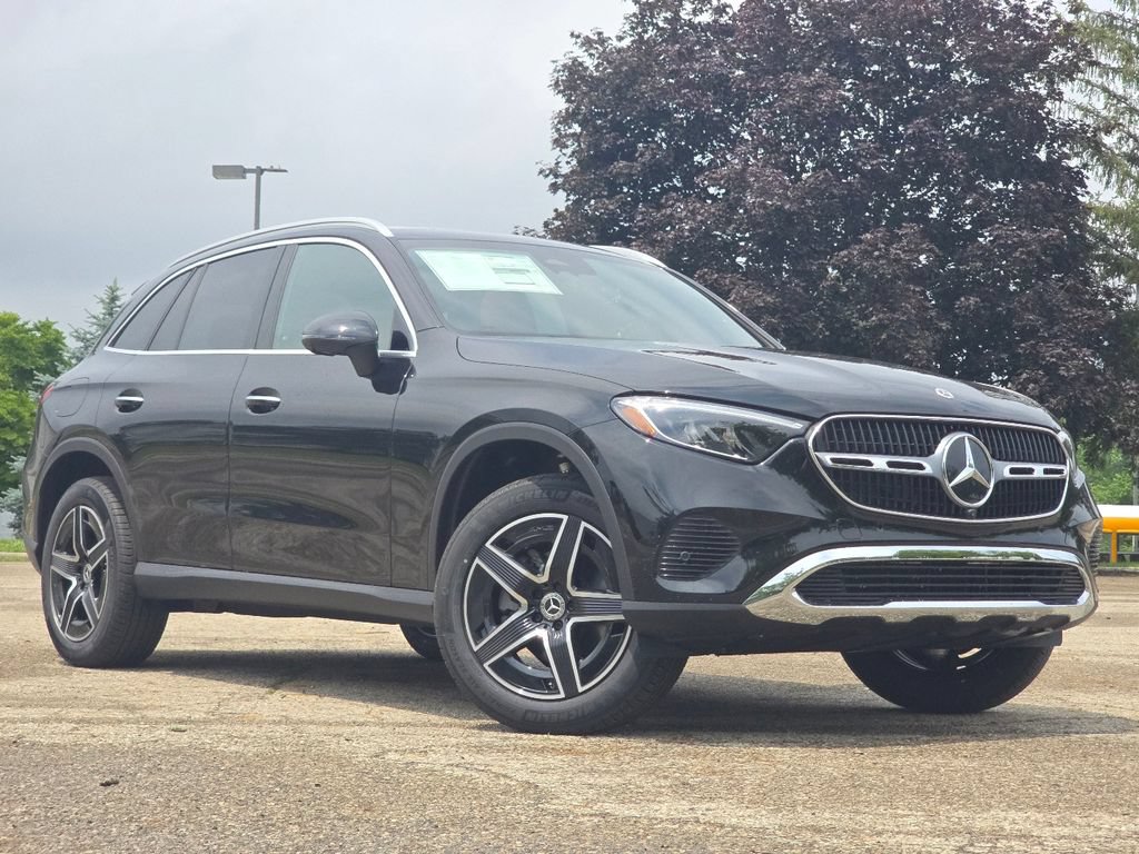New 2026 Mercedes-Benz GLC 300 4MATIC image 1