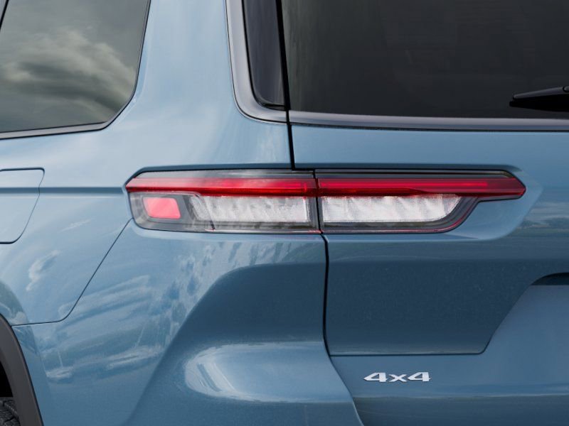 New 2026 Jeep Grand Cherokee L Limited image 9