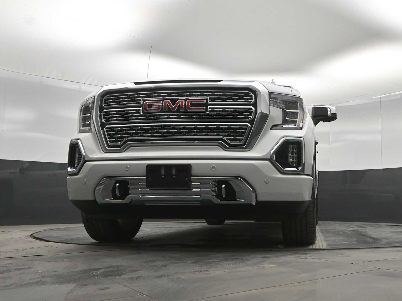 Used 2021 GMC Sierra 1500 Denali w/ Denali Premium Package AWD/4WD image 32