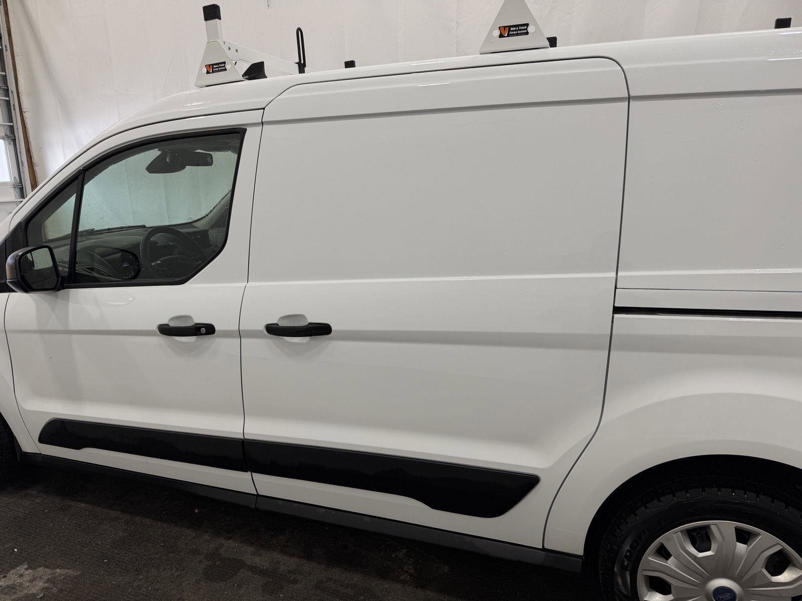 Used 2023 Ford Transit Connect XL w/ Trailer Tow Package image 6