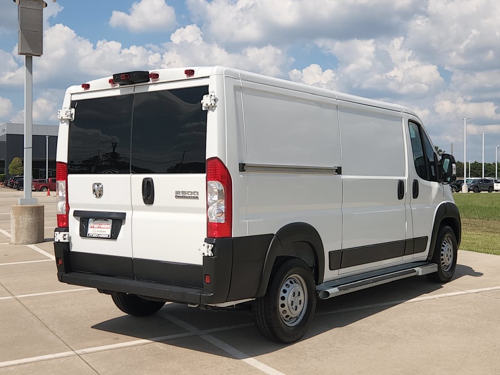 Used 2025 RAM ProMaster 2500 w/ U-Haul Equipment Group FWD image 5