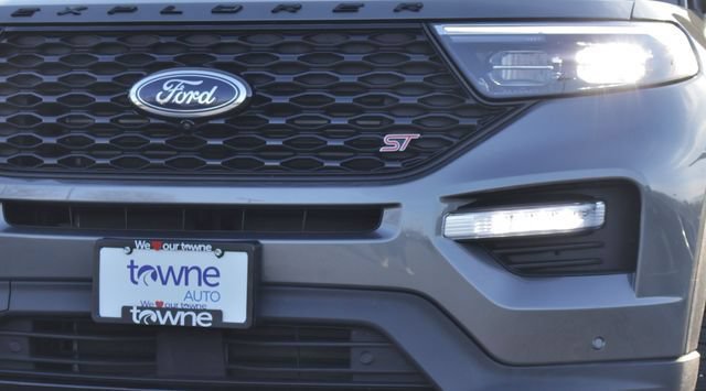 Used 2023 Ford Explorer ST w/ Equipment Group 401A AWD/4WD image 29