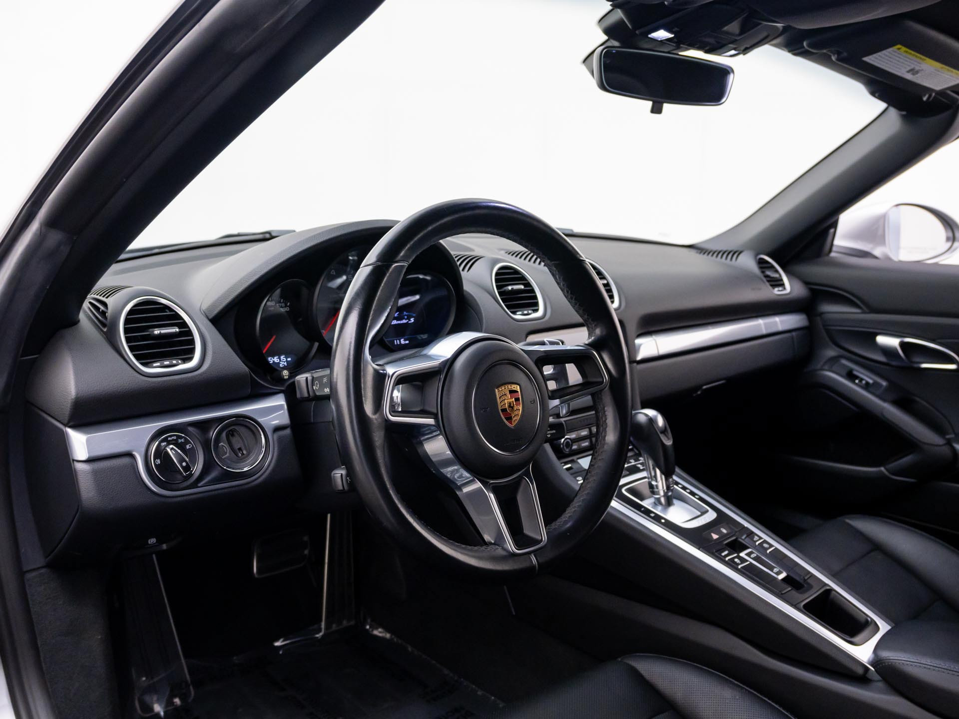 Used 2017 Porsche 718 Boxster S RWD image 4