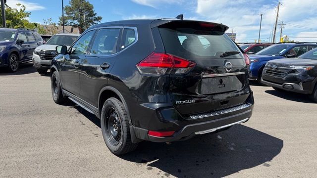Used 2017 Nissan Rogue S AWD/4WD image 5