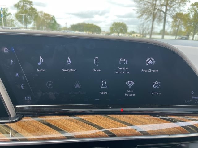 Certified 2023 Cadillac Escalade ESV Premium Luxury Platinum RWD image 36