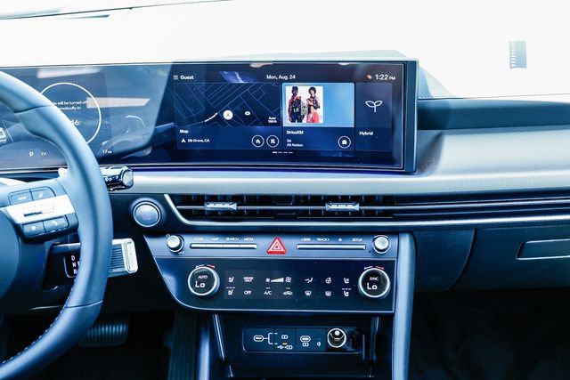 New 2026 Hyundai Sonata Limited FWD image 13