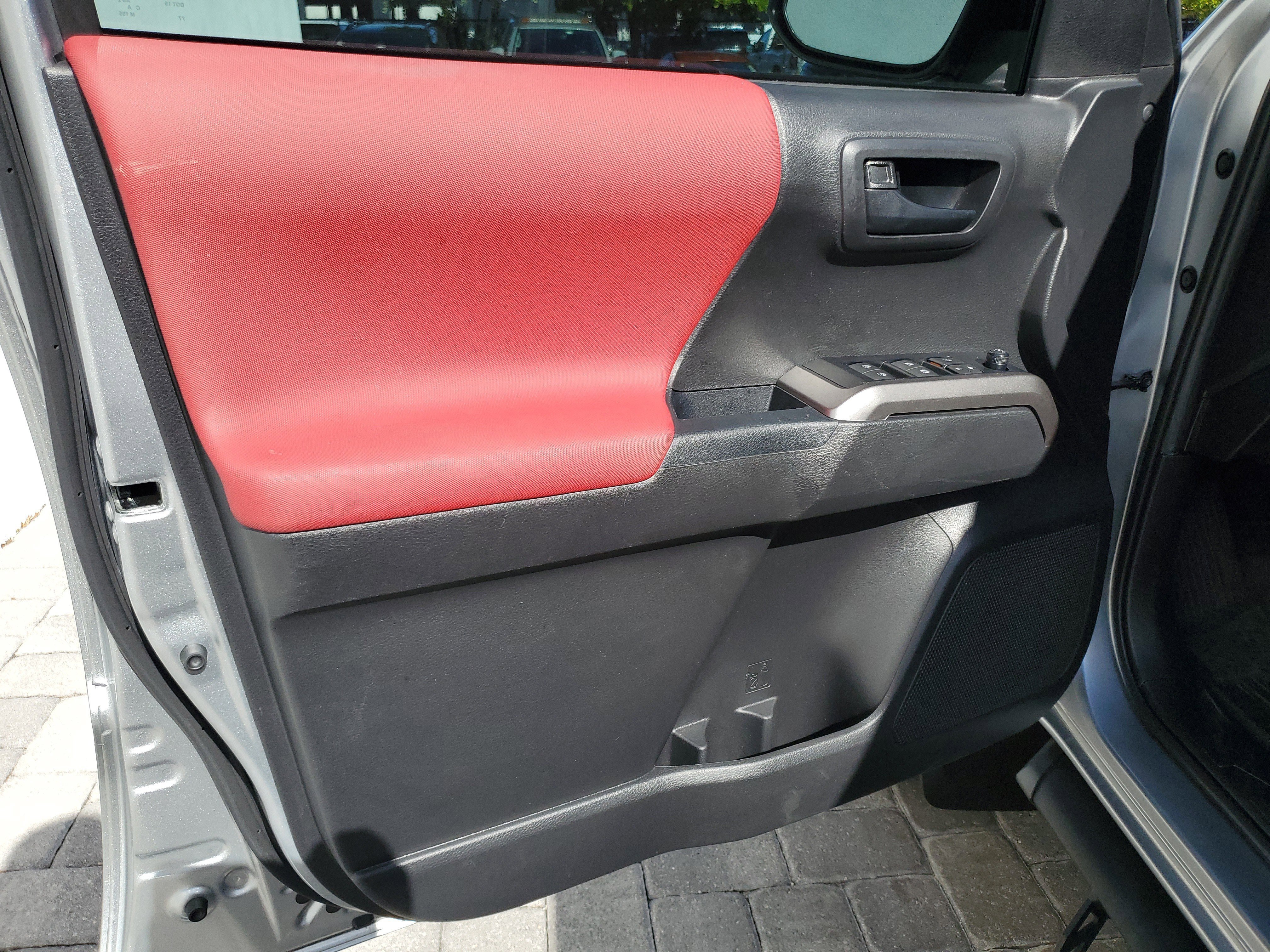 Used 2023 Toyota Tacoma SR5 image 17