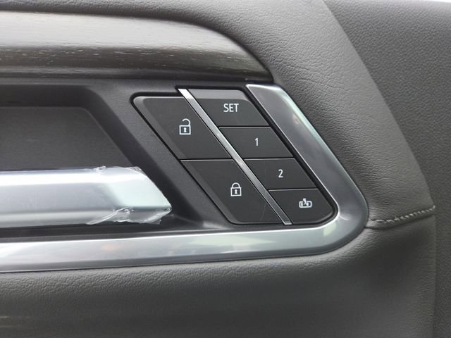 New 2026 GMC Sierra 3500 Denali w/ Denali Reserve Package image 13