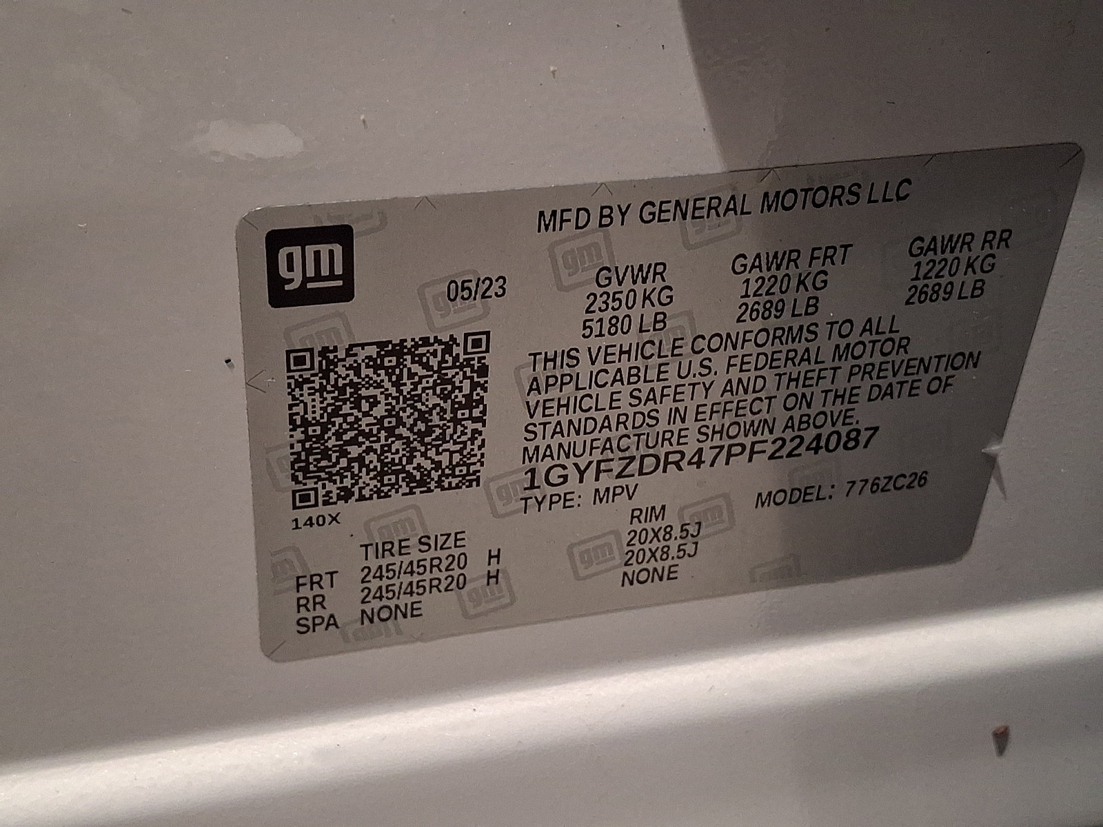 Certified 2023 Cadillac XT4 Premium Luxury w/ Cold Weather Package AWD/4WD image 24