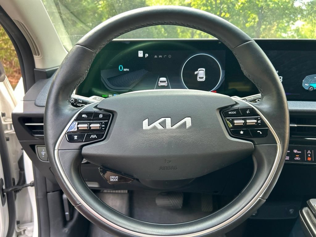 Used 2024 Kia EV6 Light AWD/4WD image 6