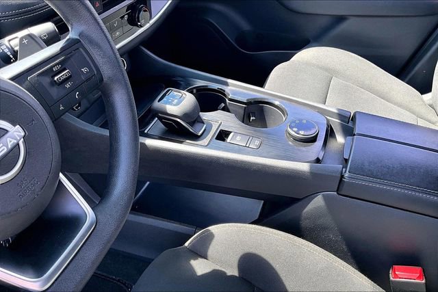 Certified 2024 Nissan Rogue S image 18