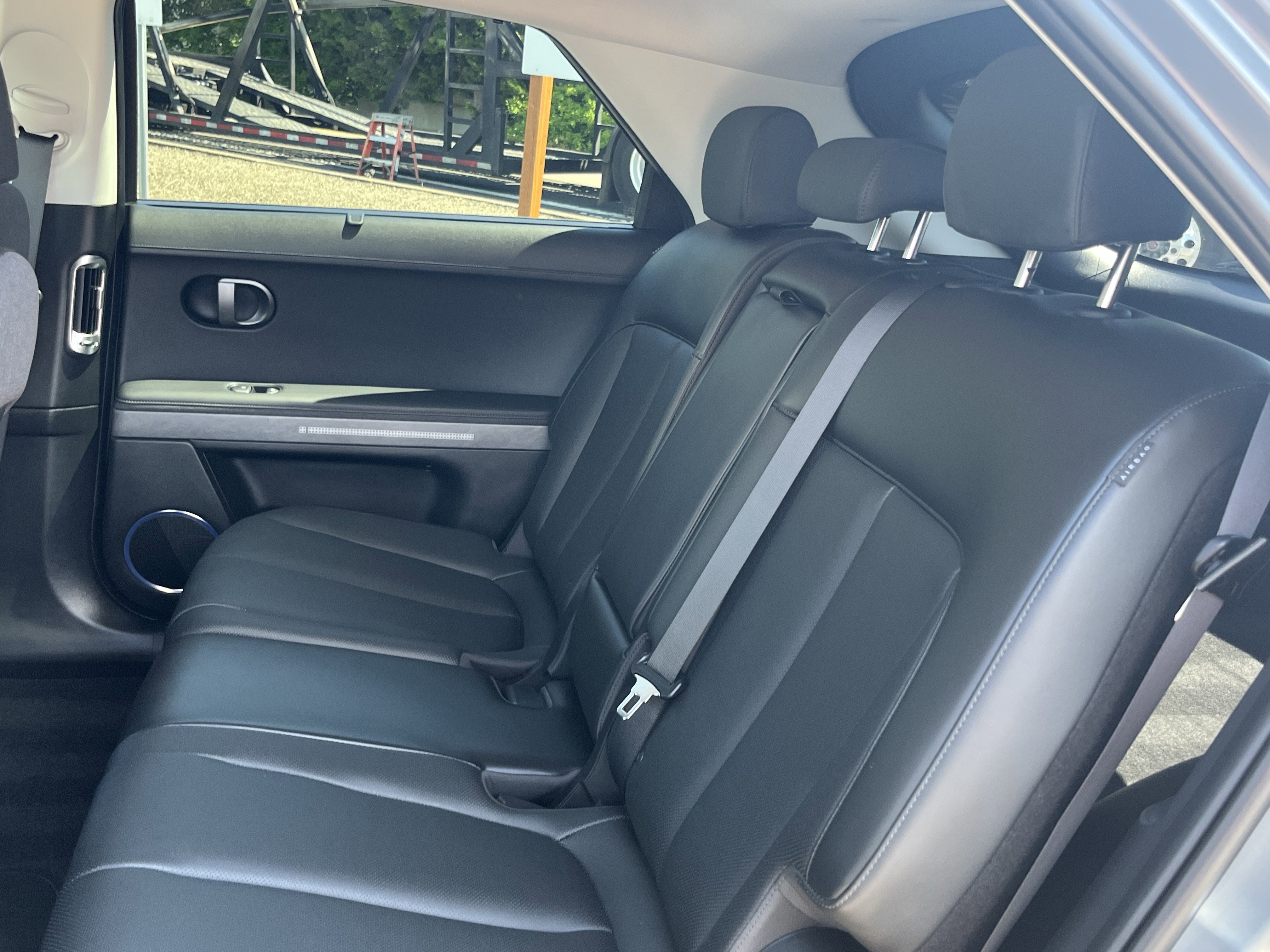 Certified 2025 Hyundai Ioniq 5 Limited AWD/4WD image 14