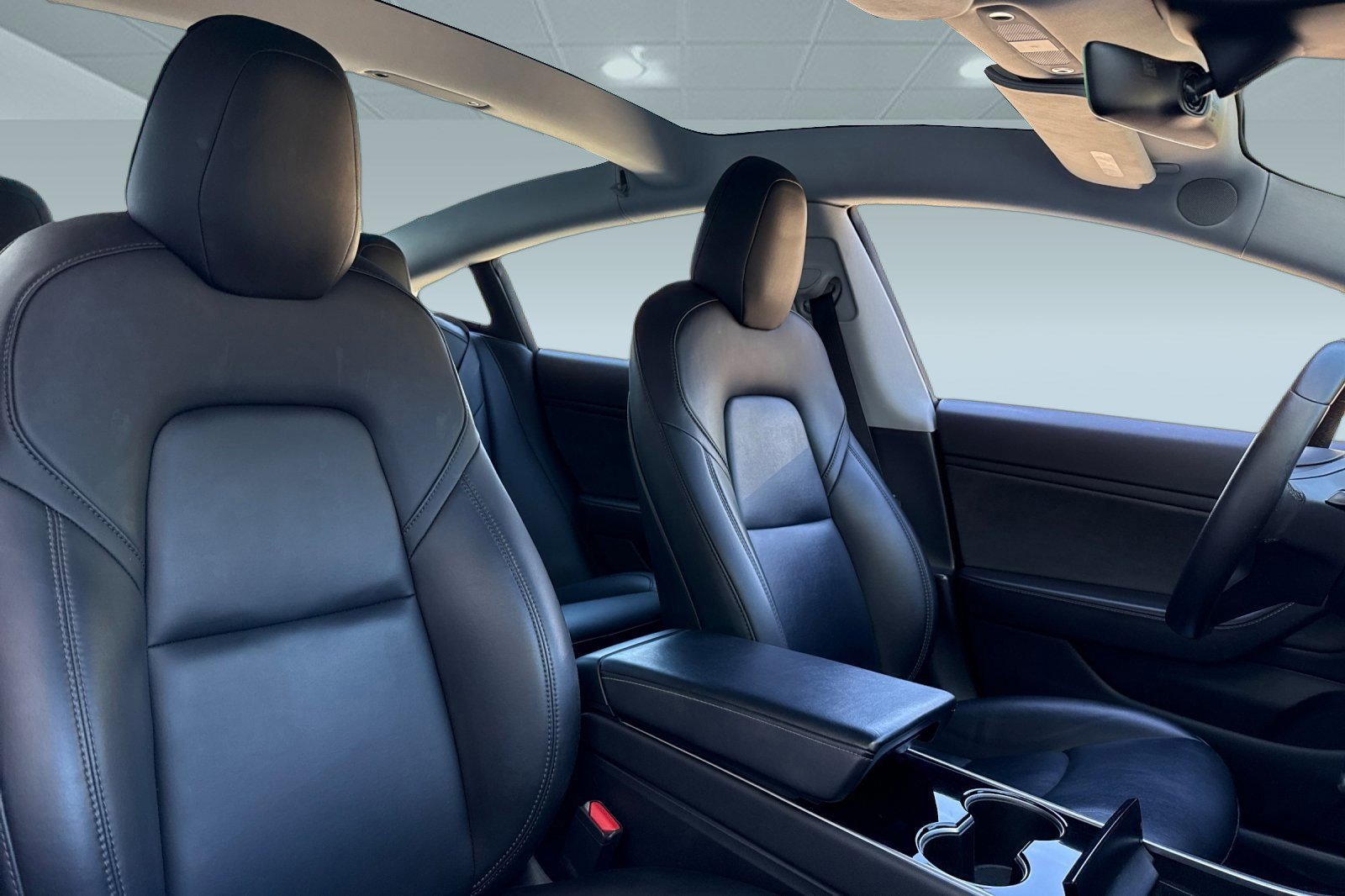 Used 2018 Tesla Model 3 Long Range AWD/4WD image 29