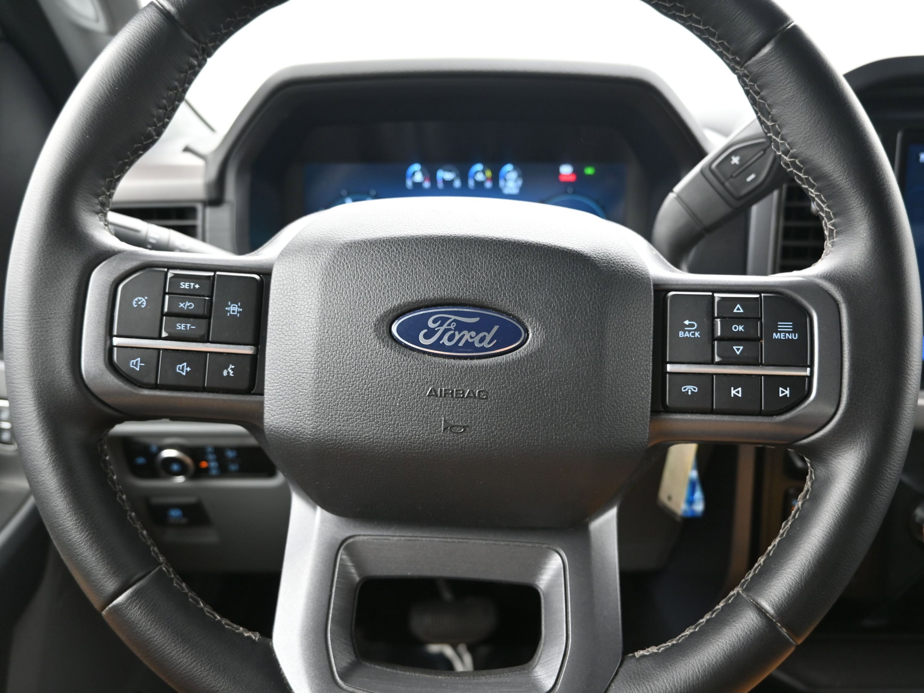 Used 2024 Ford F150 XLT image 12