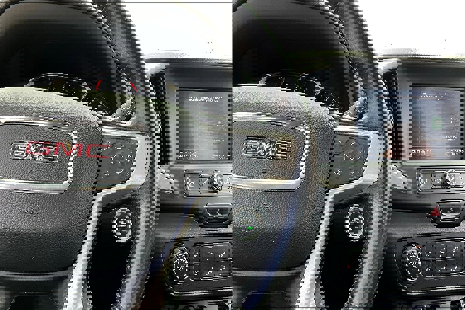 Used 2020 GMC Terrain SLE image 12