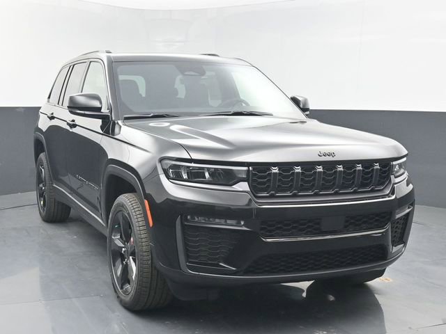 New 2026 Jeep Grand Cherokee Limited w/ Limited Altitude Package AWD/4WD image 8