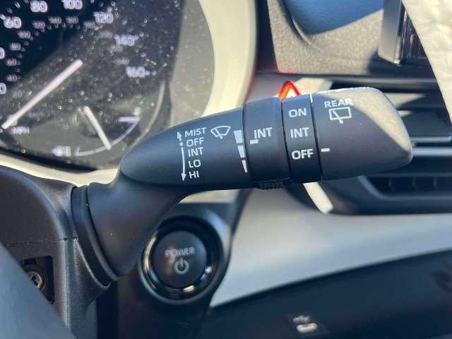 Certified 2025 Toyota Sienna XLE w/ XLE Plus Package FWD image 27