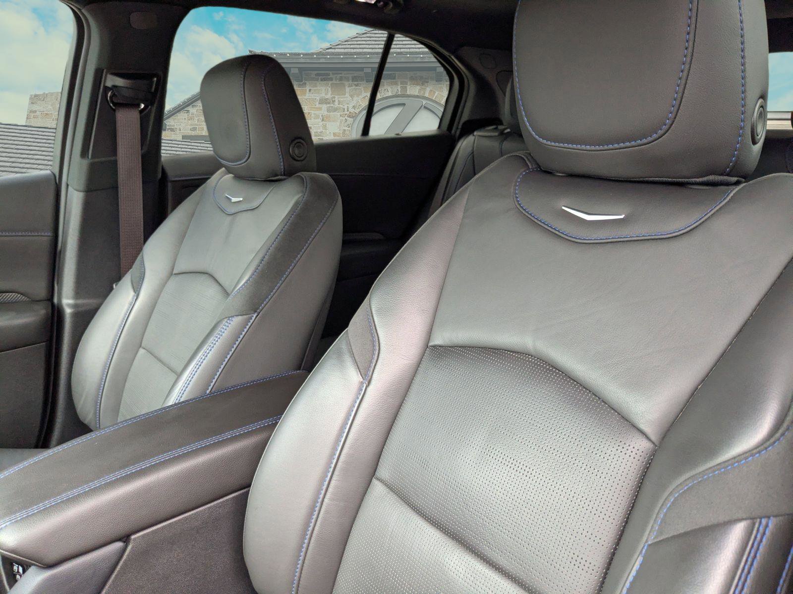 Used 2025 Cadillac XT4 Sport AWD/4WD image 8
