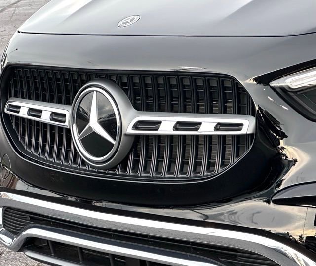 Certified 2026 Mercedes-Benz GLA 250 4MATIC image 6
