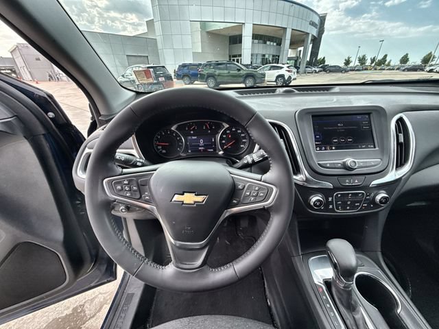 Used 2022 Chevrolet Equinox LT FWD image 14