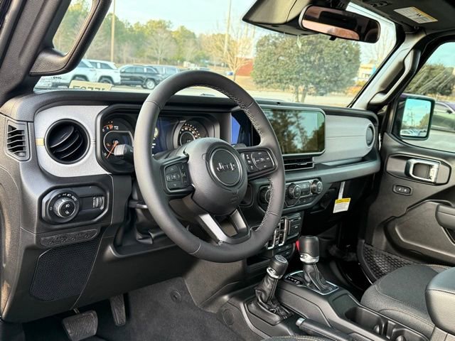 New 2026 Jeep Gladiator Sport AWD/4WD image 16