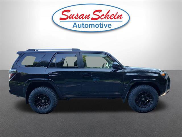 Used 2023 Toyota 4Runner SR5 image 26