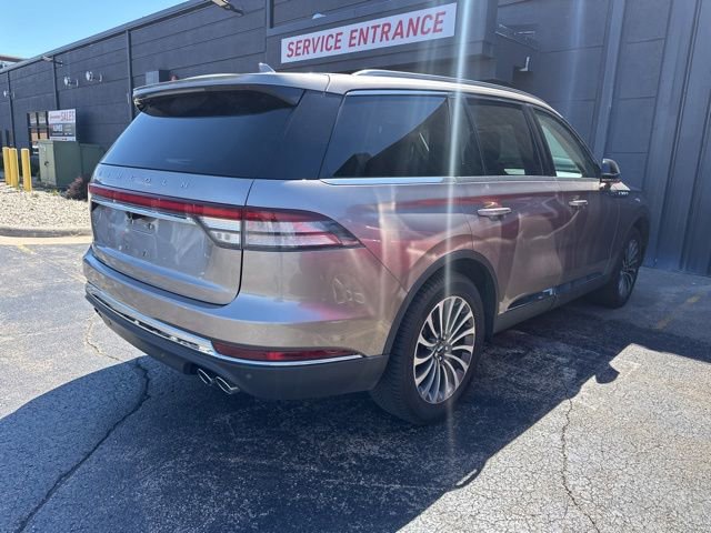 Used 2020 Lincoln Aviator Reserve w/ Equipment Group 201A image 13