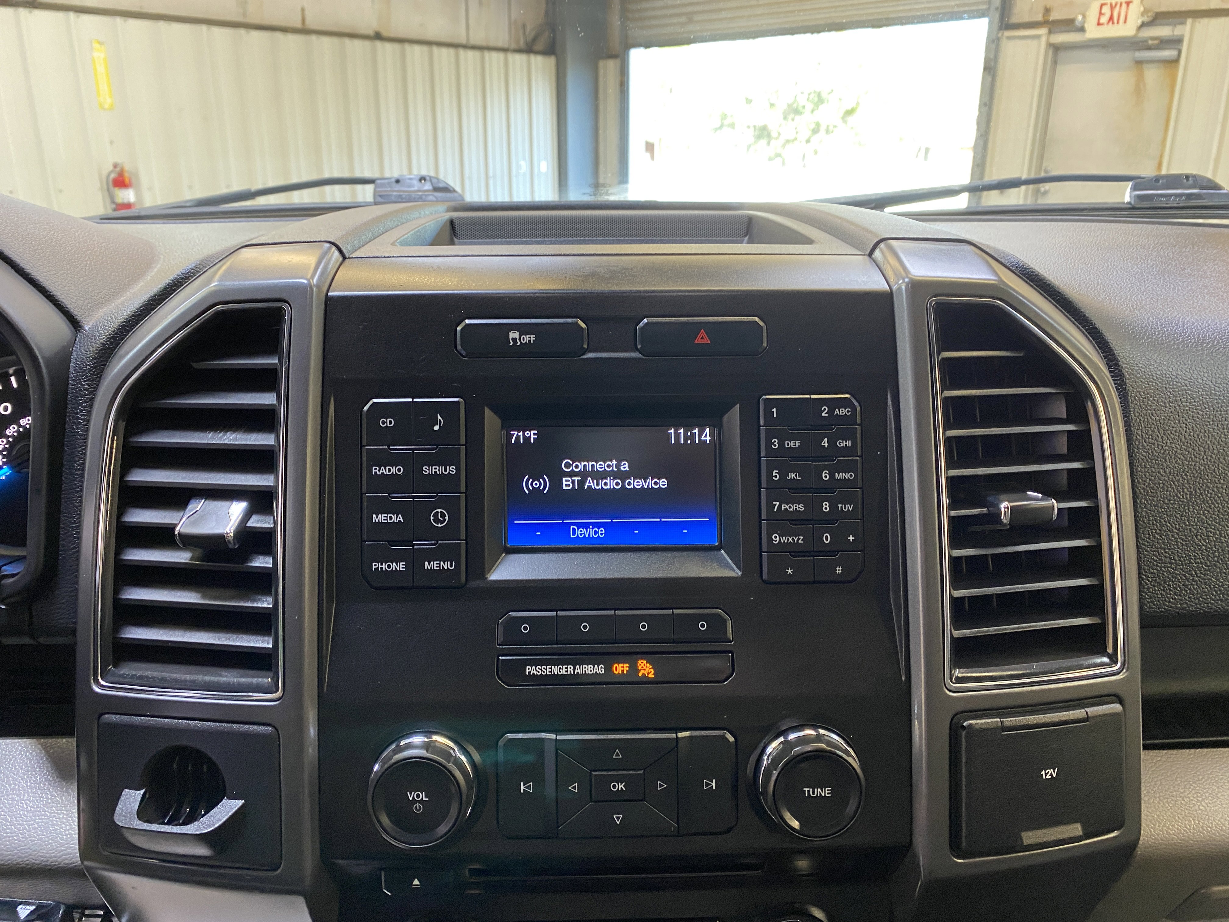 Used 2017 Ford F150 XLT image 37