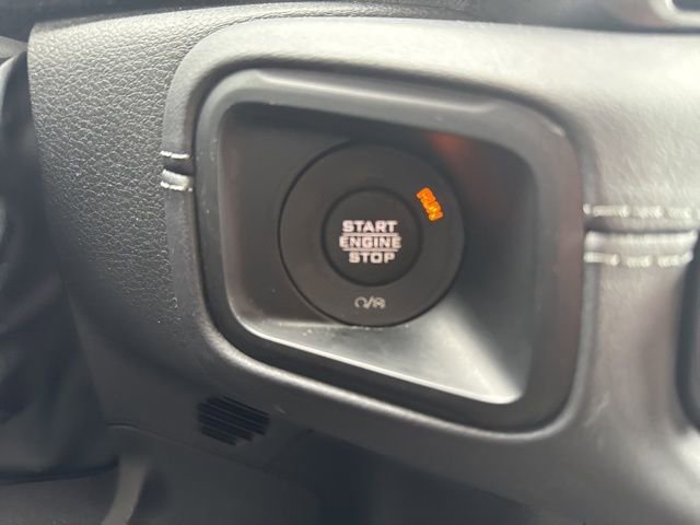 Certified 2025 Jeep Gladiator Mojave w/ Safety Group image 17