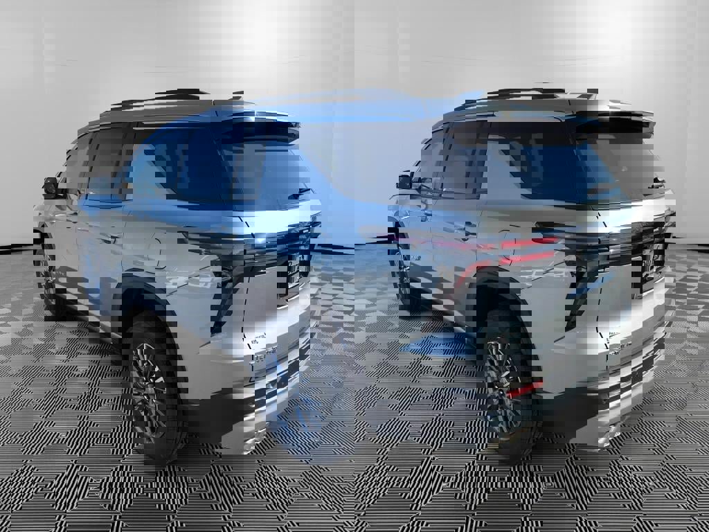 New 2026 Chevrolet Traverse LT image 5