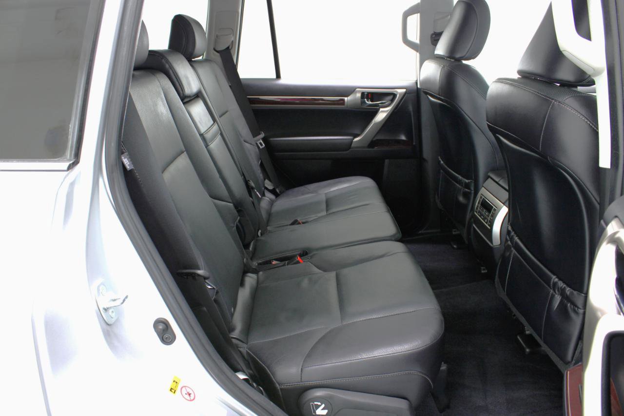 Used 2018 Lexus GX 460 Premium w/ Premium Package AWD/4WD image 45
