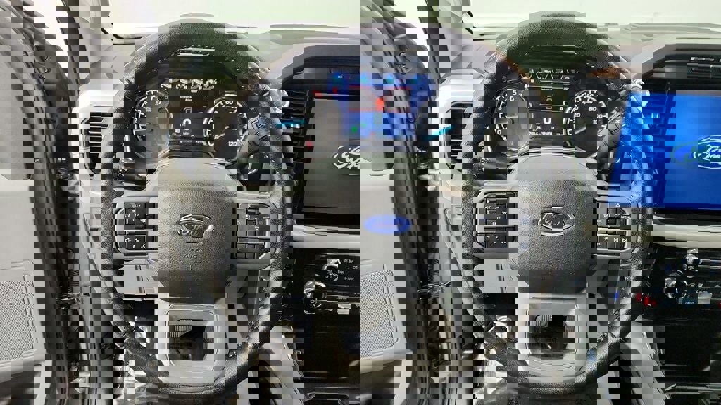 Used 2022 Ford F150 XLT w/ Equipment Group 302A High image 13