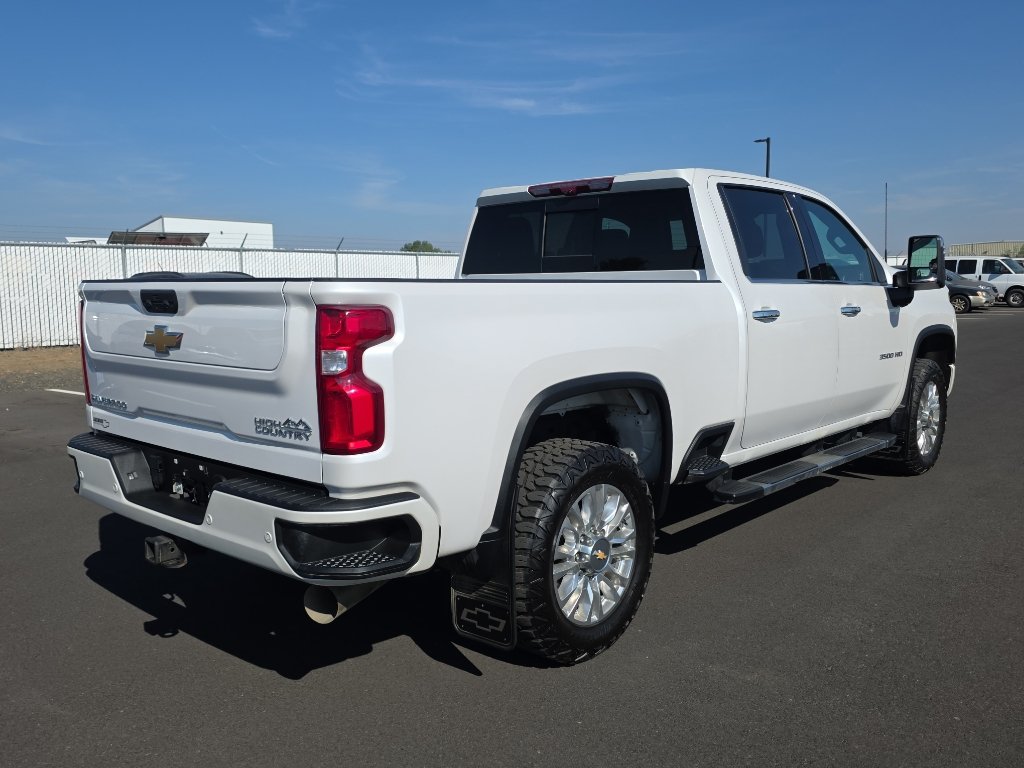 Used 2022 Chevrolet Silverado 3500 High Country w/ Z71 Off-Road Package AWD/4WD image 8