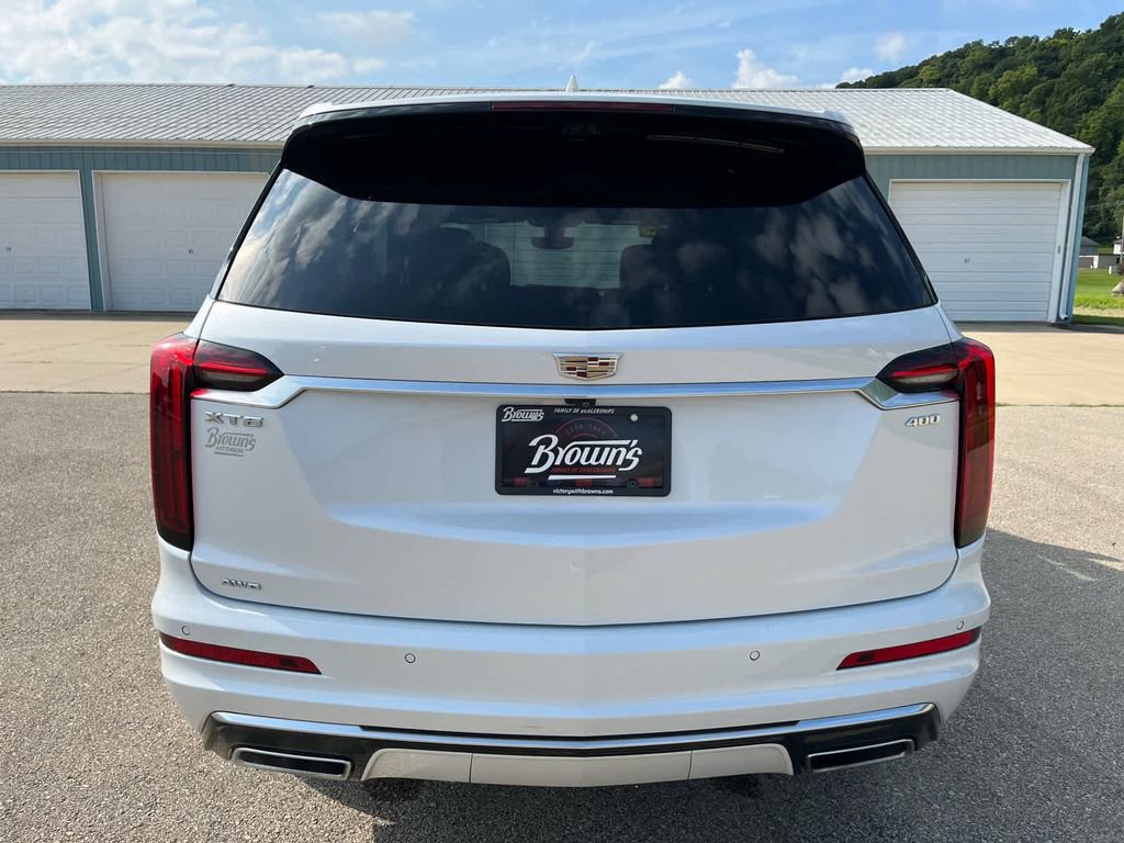 Used 2023 Cadillac XT6 Premium Luxury w/ Technology Package AWD/4WD image 7
