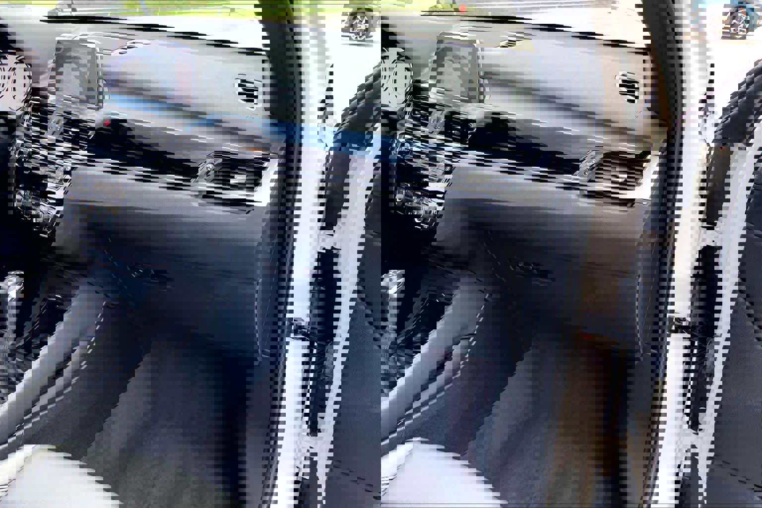 Used 2018 BMW X1 sDrive28i image 18