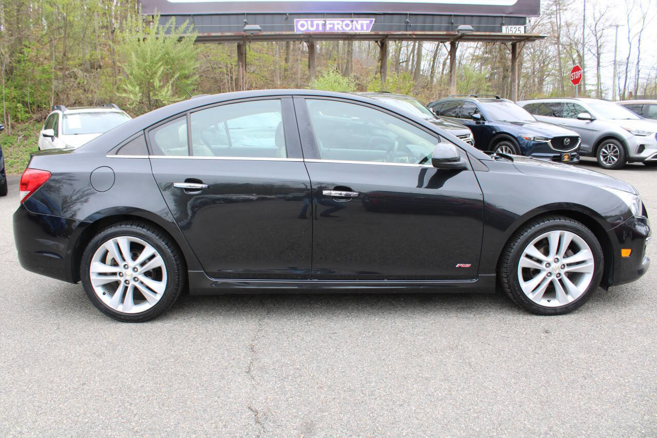Used 2015 Chevrolet Cruze LTZ w/ Sun, Sound and Sport Package FWD image 6