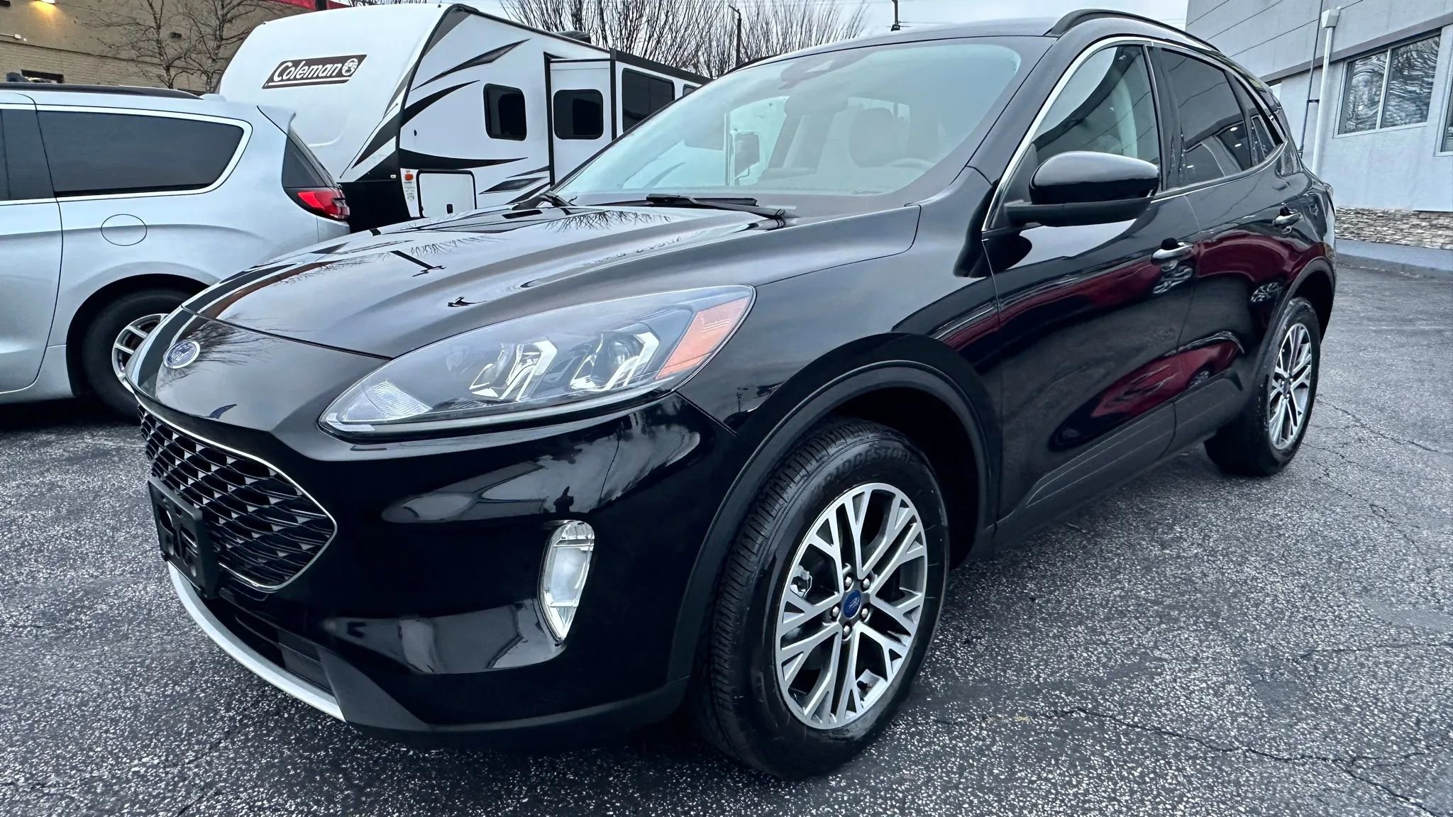 Used 2021 Ford Escape SEL image 1