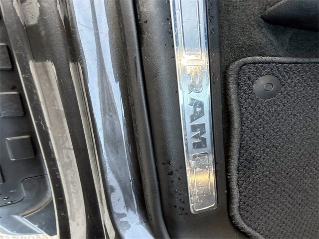 Used 2020 RAM 1500 Laramie image 20