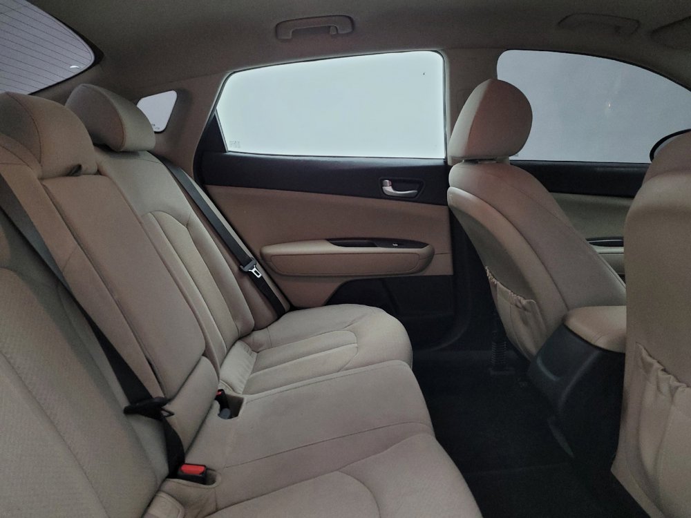 Used 2018 Kia Optima LX image 19