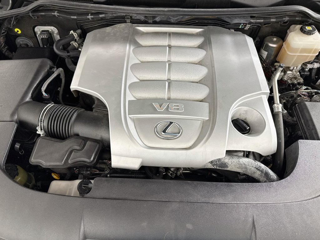 Certified 2021 Lexus LX 570 4WD w/ Inspiration Series #2 image 32