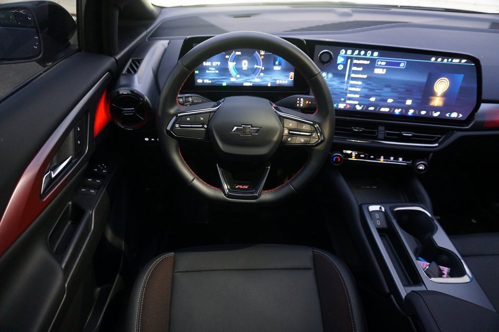 Used 2025 Chevrolet Equinox EV RS image 13